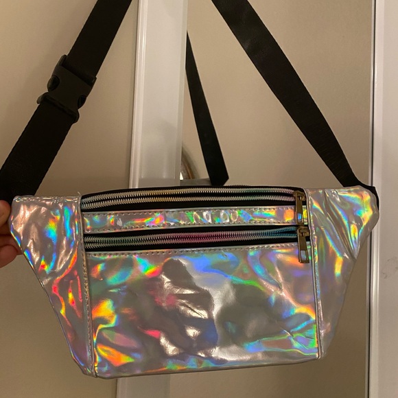Holographic Fanny Pack✨Festival Staple - Picture 1 of 2